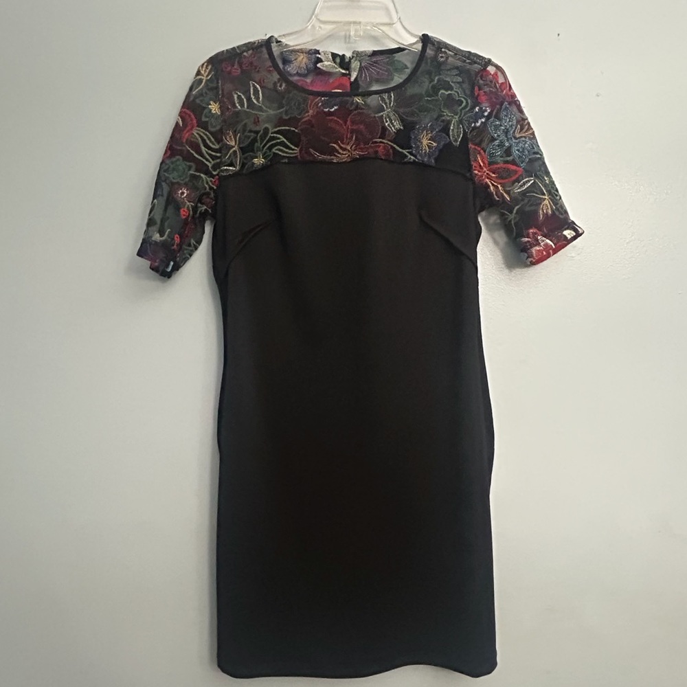 NINA LEONARD DRESS - Picture 9 of 13